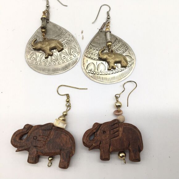 2 Pair Elephant Dangle Earrings Safari Boho Tribal Wooden Silver And Gold Tone - Picture 1 of 6